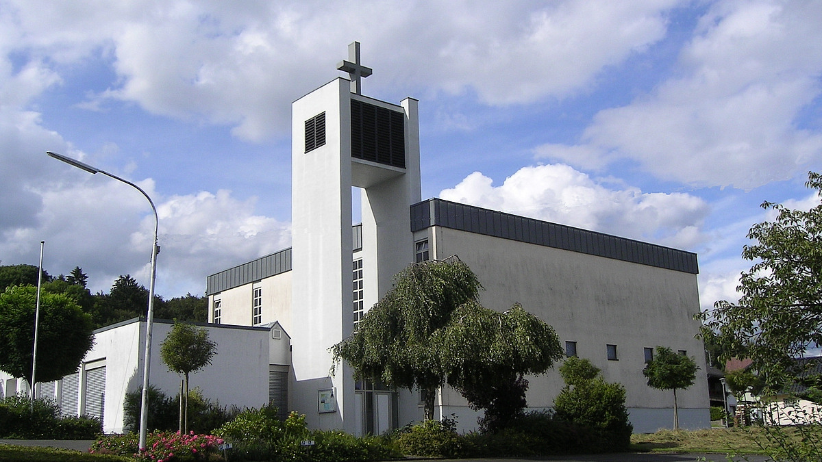 Kirche, Kirchort und Ortsausschuss